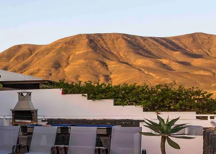 Pola Marinas Villa *