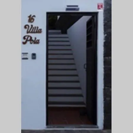 Pola Marinas Плайя-Бланка