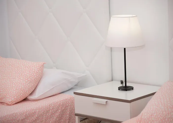 Pola Marinas Playa Blanca