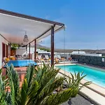 Villa Pola Marinas Playa B
