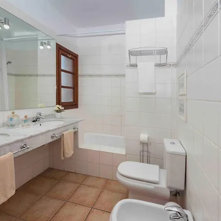 Pola Marinas Playa B Πλάγια Μπλάνκα