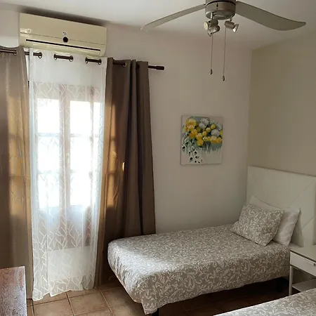 Villa Pola Marinas Playa B Playa Blanca