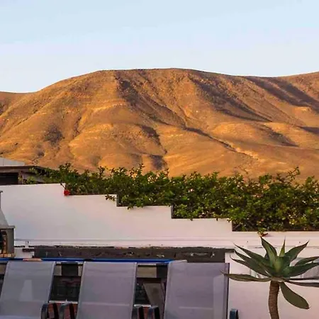 Pola Marinas Villa *