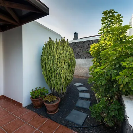 Pola Marinas Βίλα *