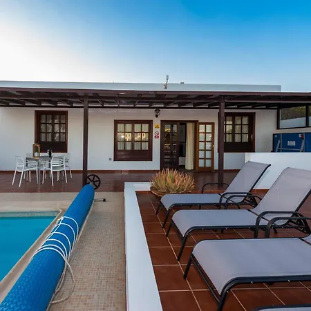 Βίλα Pola Marinas *