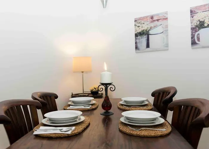 Pola Marinas Villa *