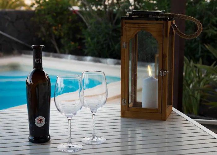 Pola Marinas Βίλα *