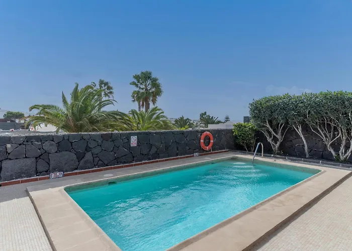 Pola Marinas * Πλάγια Μπλάνκα